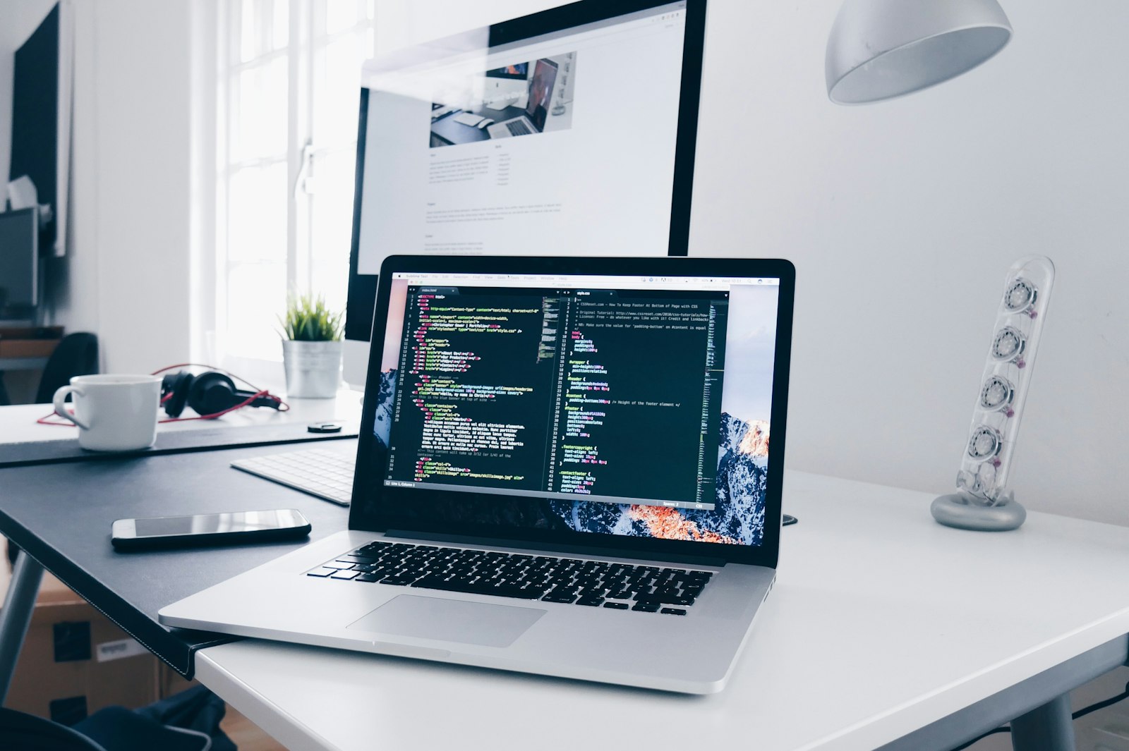 Poste de travail — conception d’applications et de sites